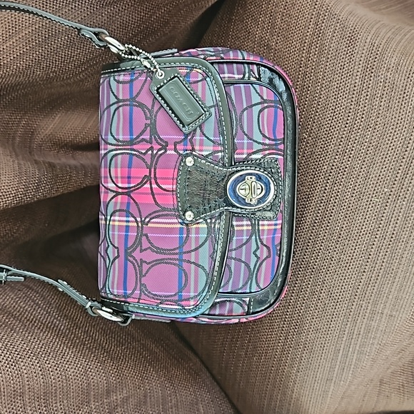 Coach Handbags - 4 Coach - Tarytan Penny Flap Purse - No. F15477 - EUC